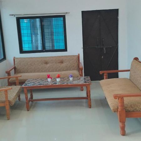 Laxmi Home Stay Ghura Esterno foto